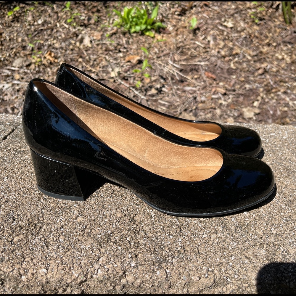 Montana block heels